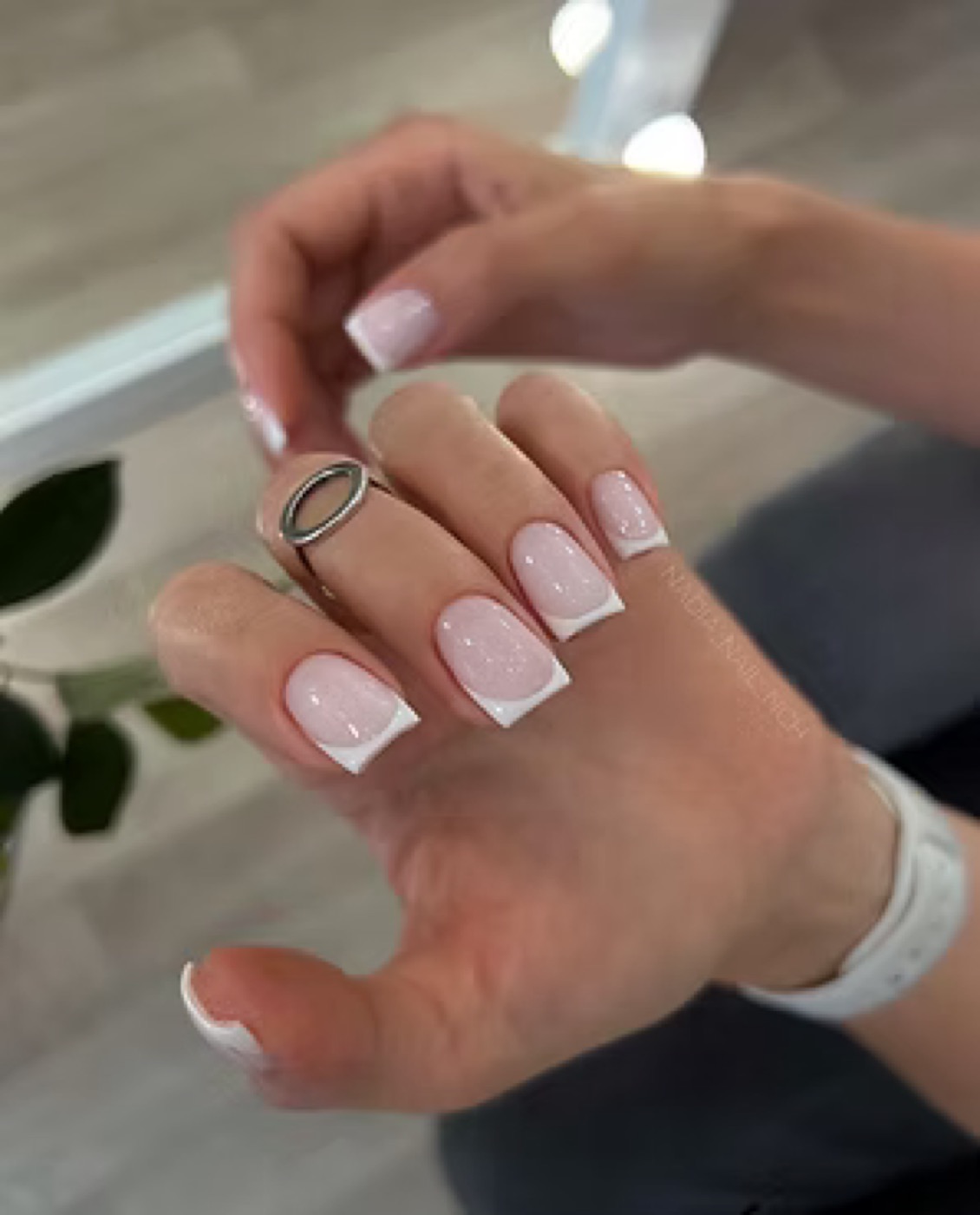 Classic french tip